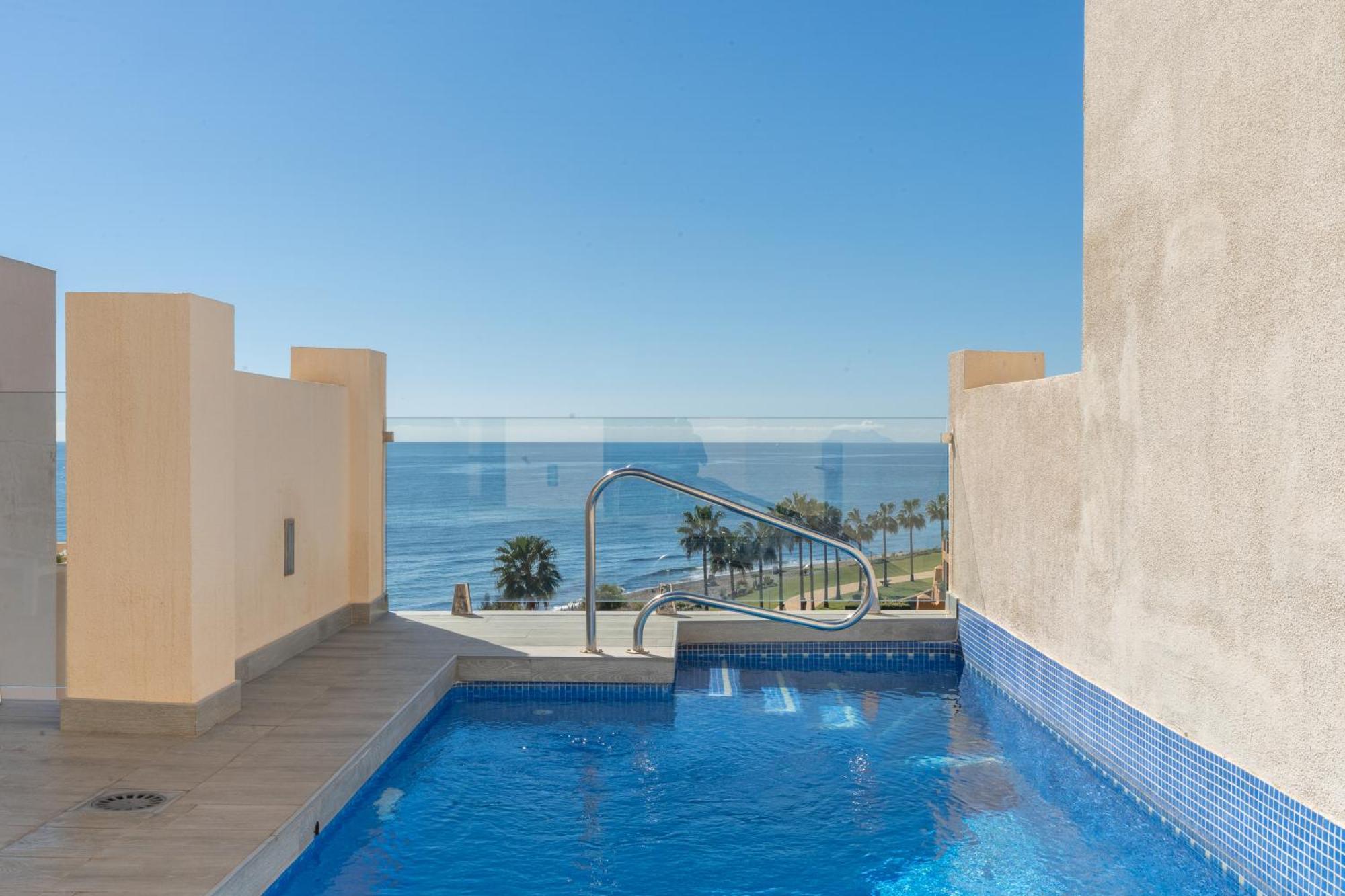 Bahia Boutique Apartments Estepona Luaran gambar