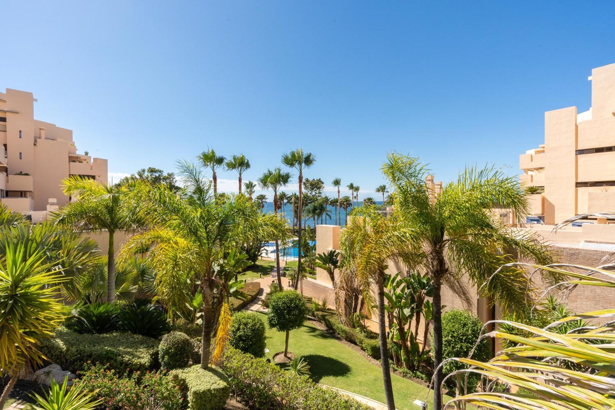Bahia Boutique Apartments Estepona Luaran gambar